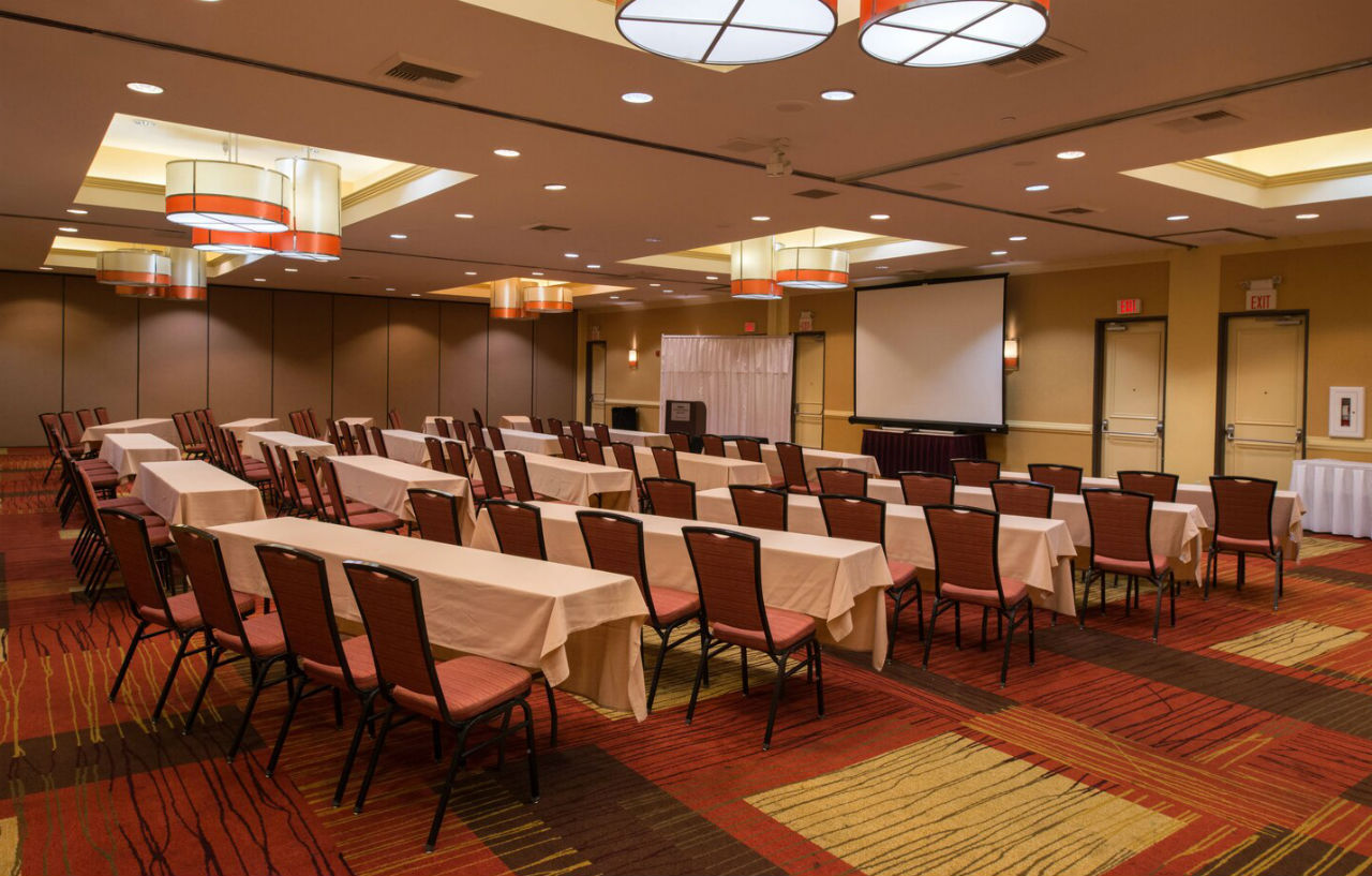 Courtyard By Marriott Oxnard/Ventura Hotel Exterior foto